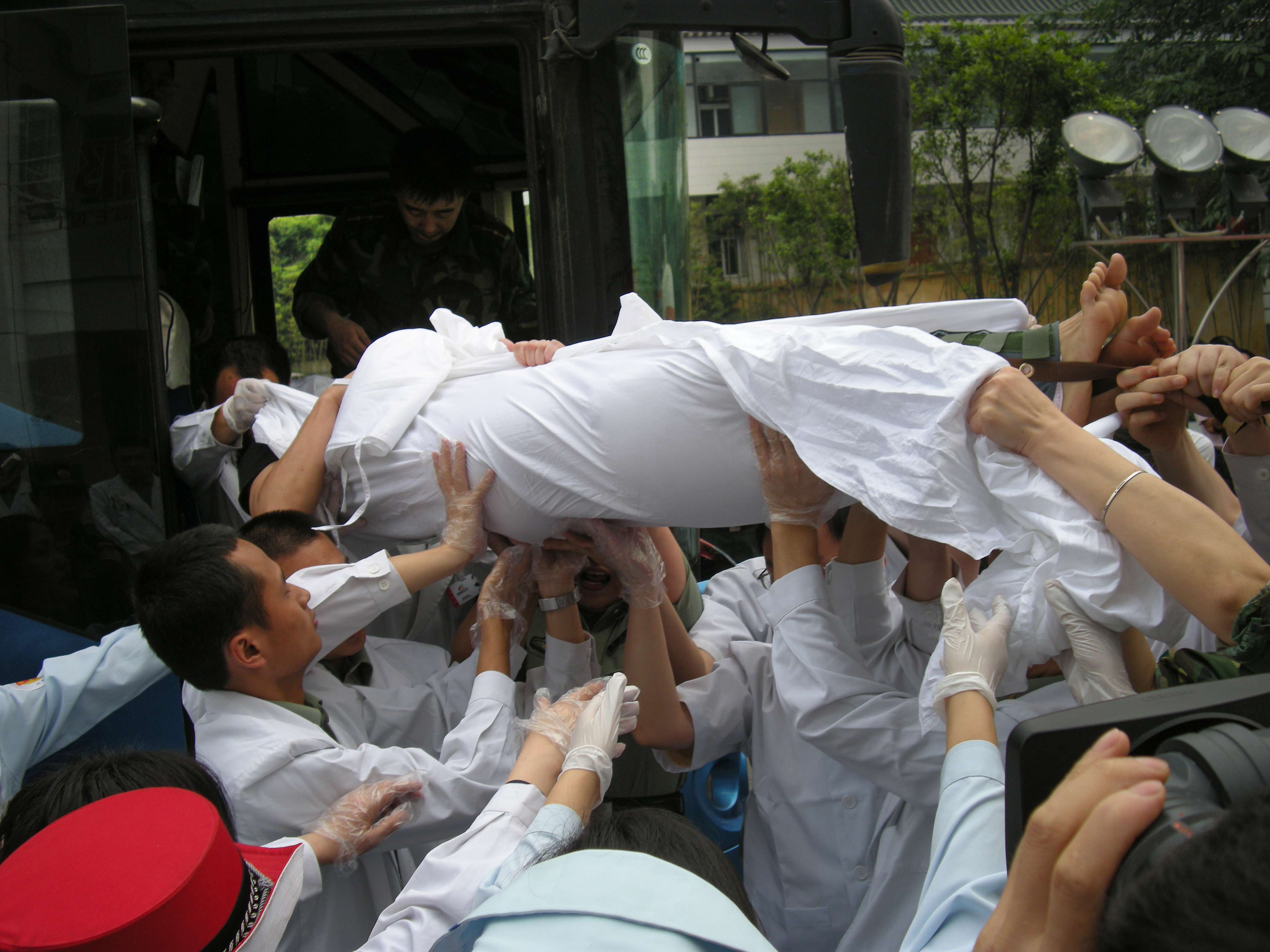 唐山站前医院-刘松青-《以艺战疫》